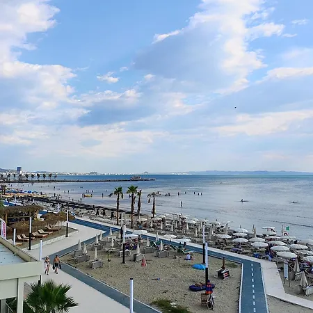 Calm Blue Sea Apartment Durres Exterior photo