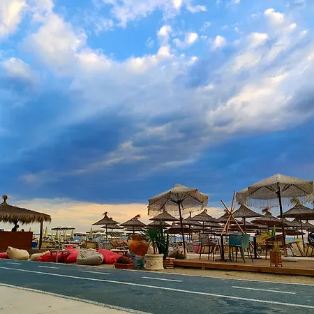 Calm Blue Sea Apartment Durres Exterior photo